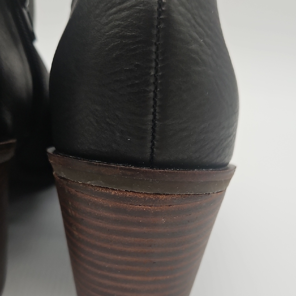 Lucky Brand Black Leather Pointed Ankle Zipper Booties - Picture 7 of 14